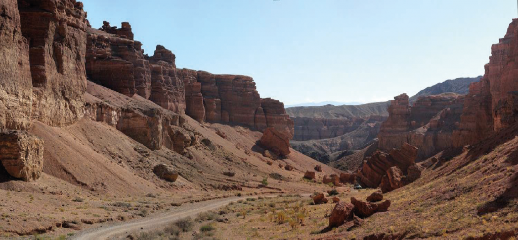 Charyn Canyon National Park-01