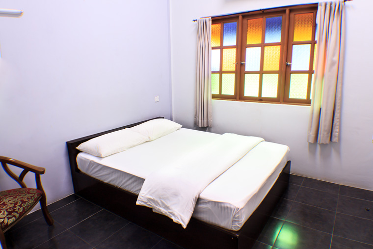 sabak-awor-deluxe-room-1