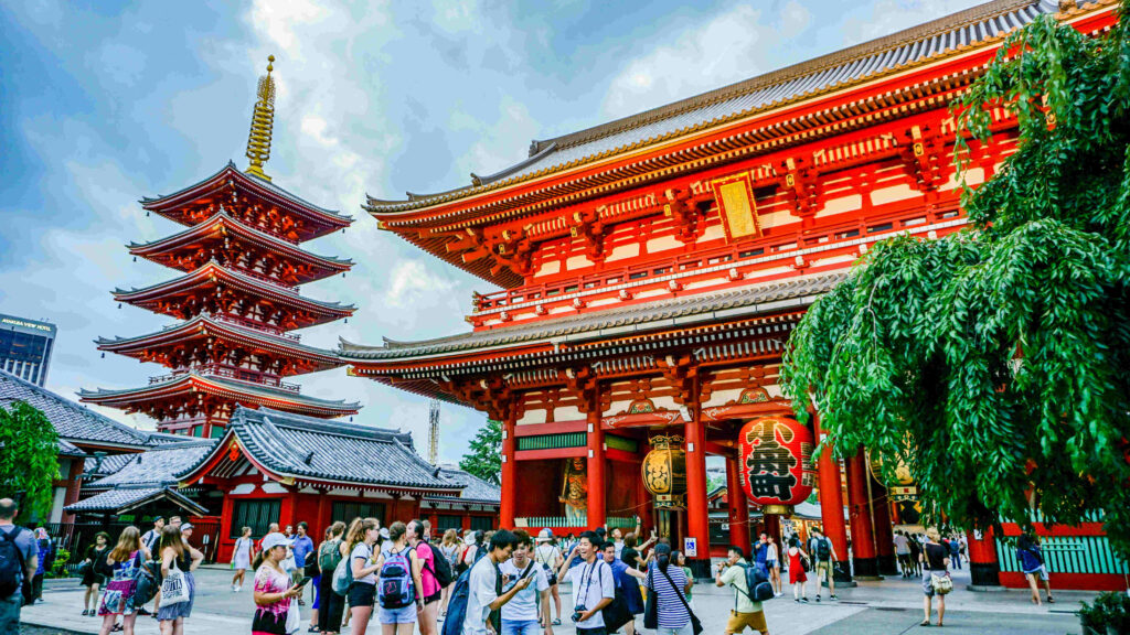 Cloudy_Sensō-ji